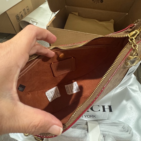 Coach Tan and Brown Shoulder Bag - Picture 3 of 9